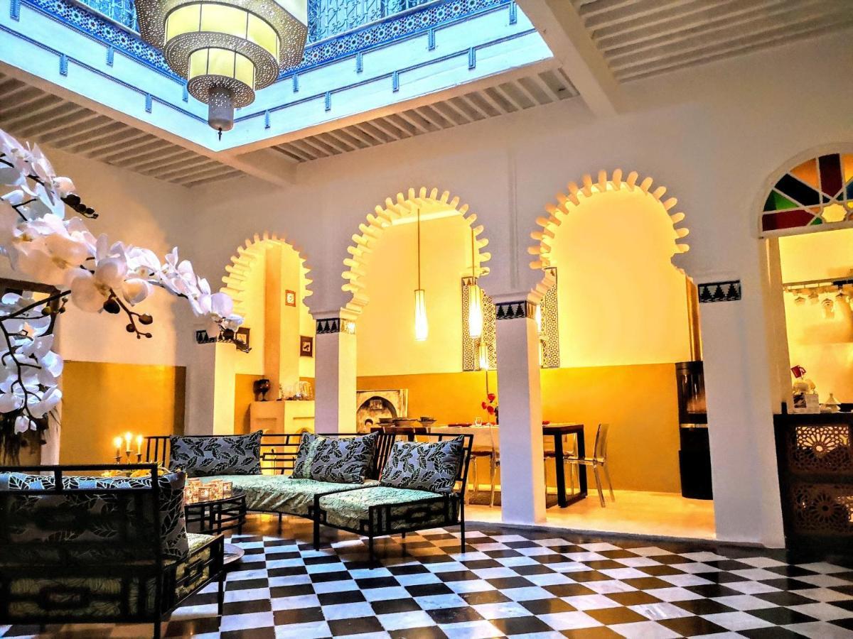 里亚德阿兹曼住宿加早餐旅馆 Tétouan 外观 照片
