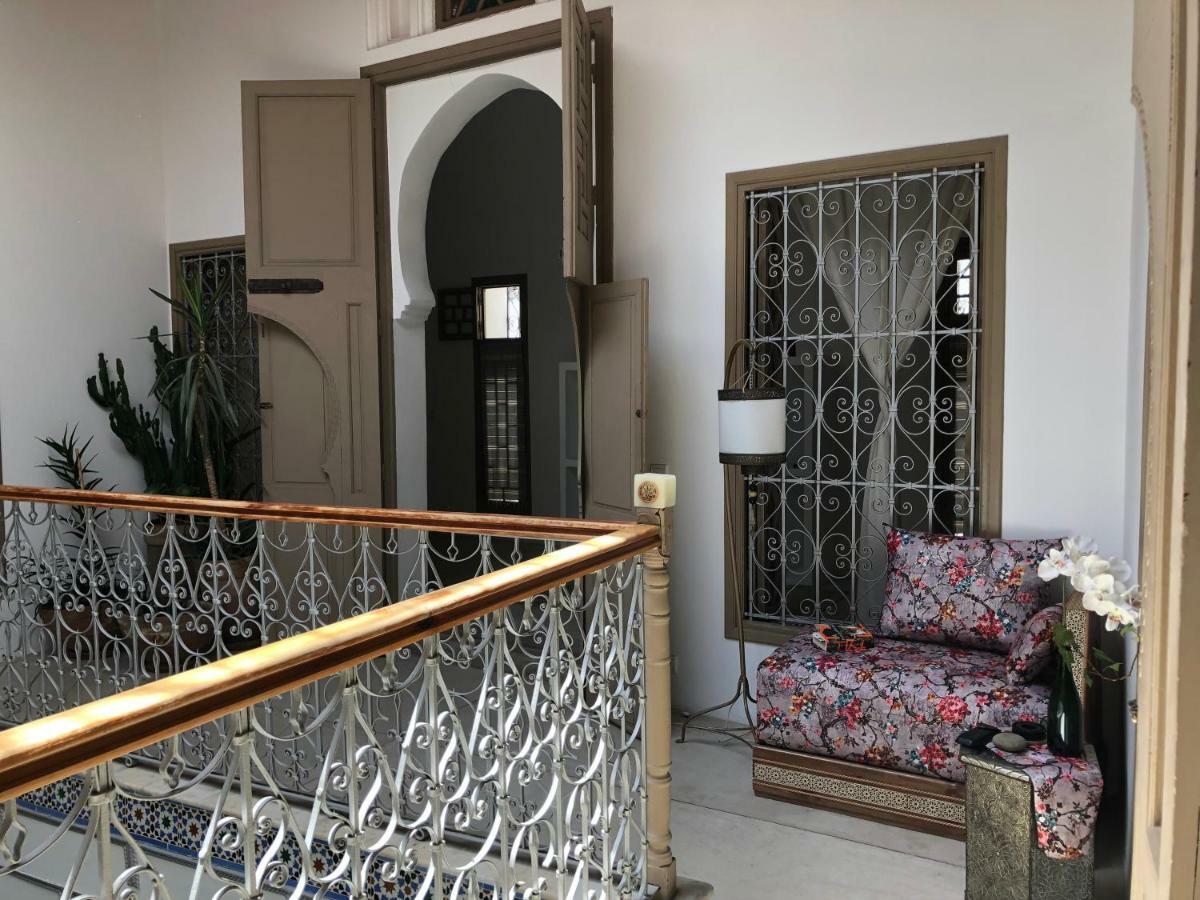 里亚德阿兹曼住宿加早餐旅馆 Tétouan 外观 照片